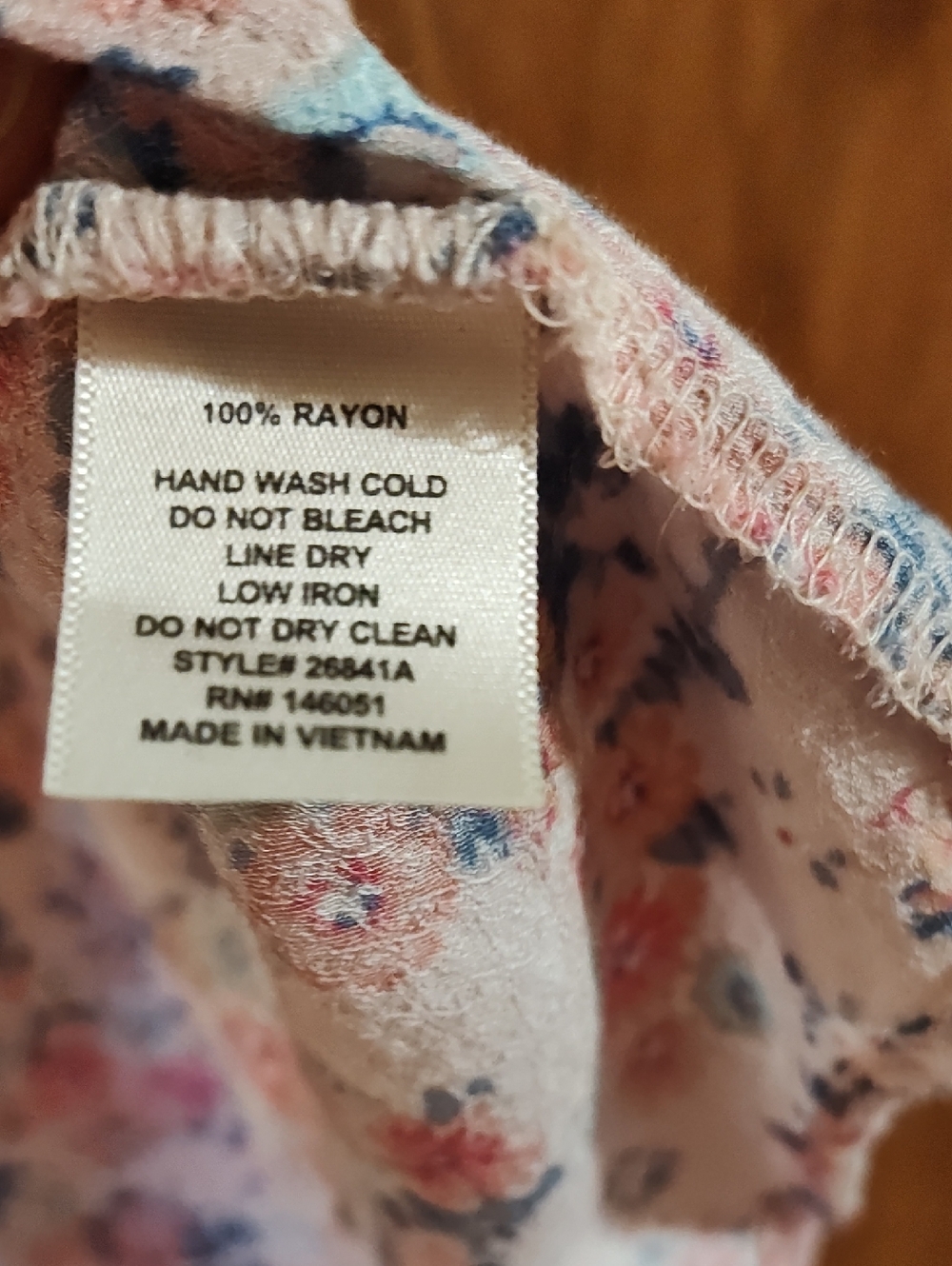 Monteau Los Angeles Layered Sleeveless Blouse Blush Pink Aqua Ditsy Floral Med - Picture 11 of 11